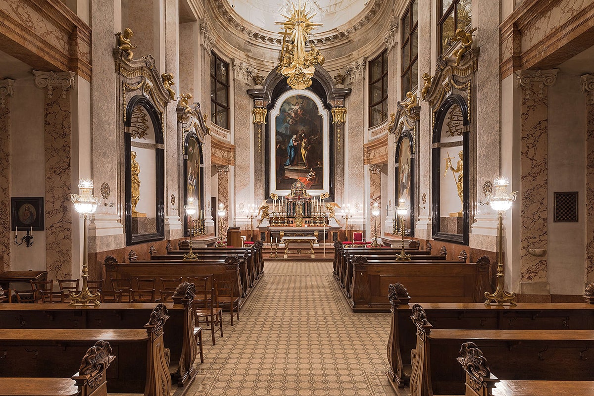 Palace Chapel: Schönbrunn's Hidden Gem